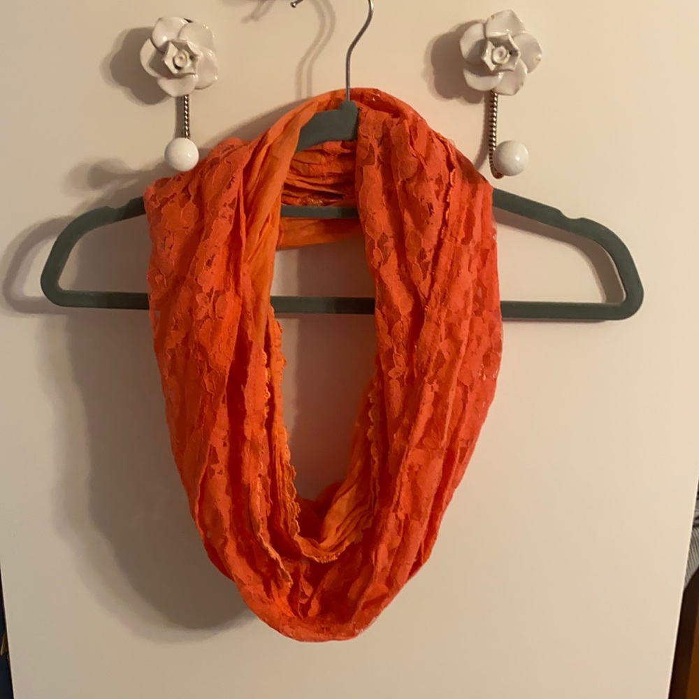 Infinity scarf